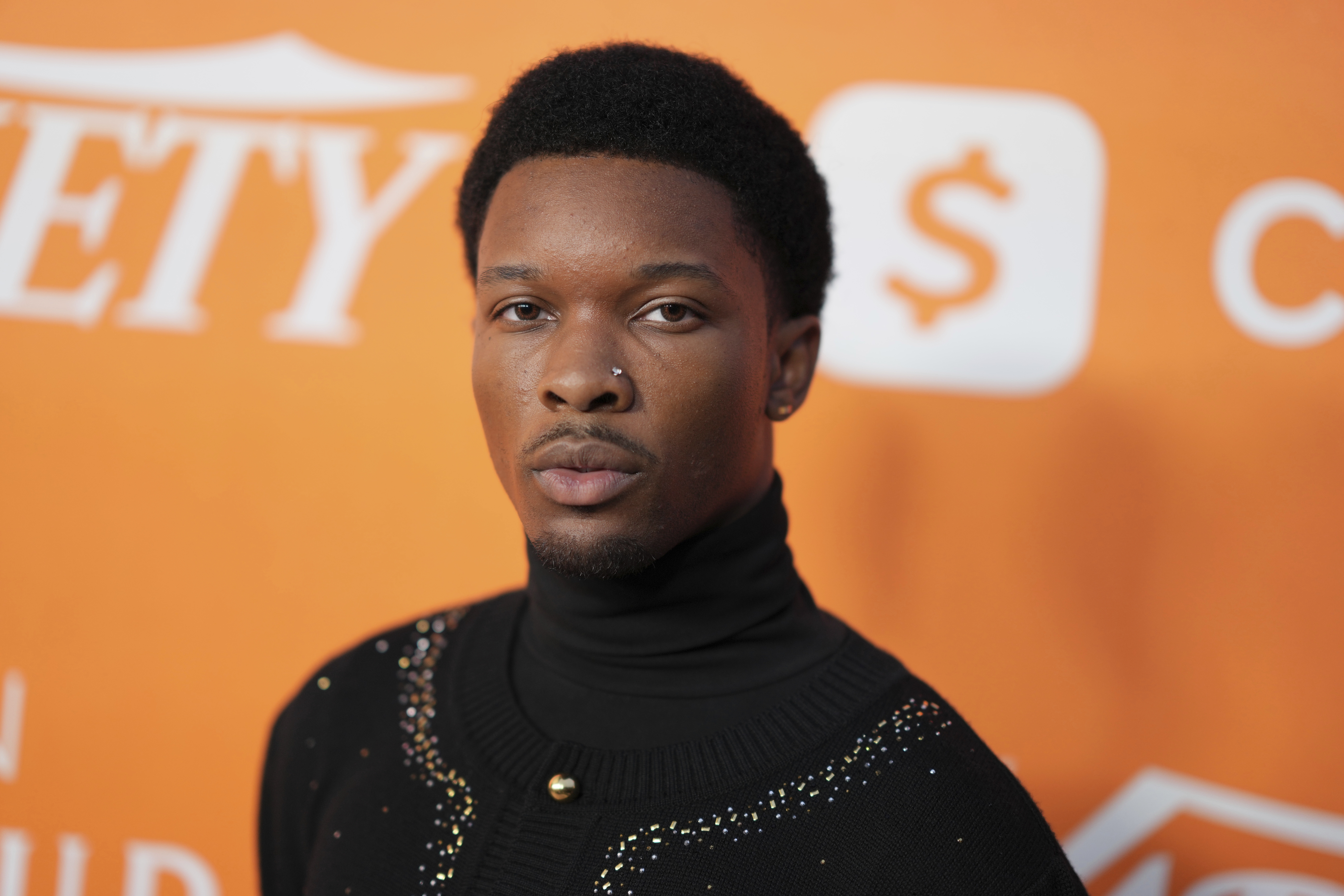 D4vd arrives at Variety
